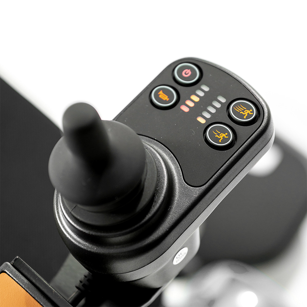 Joystick intuitivo e preciso